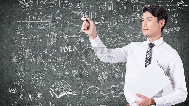 那么，少儿编程网课一对一的价格是多少呢？价格因素主要受以下几方面影响：