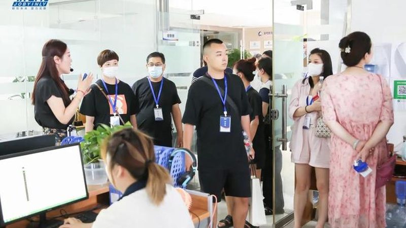 全媒体运营师证有用吗